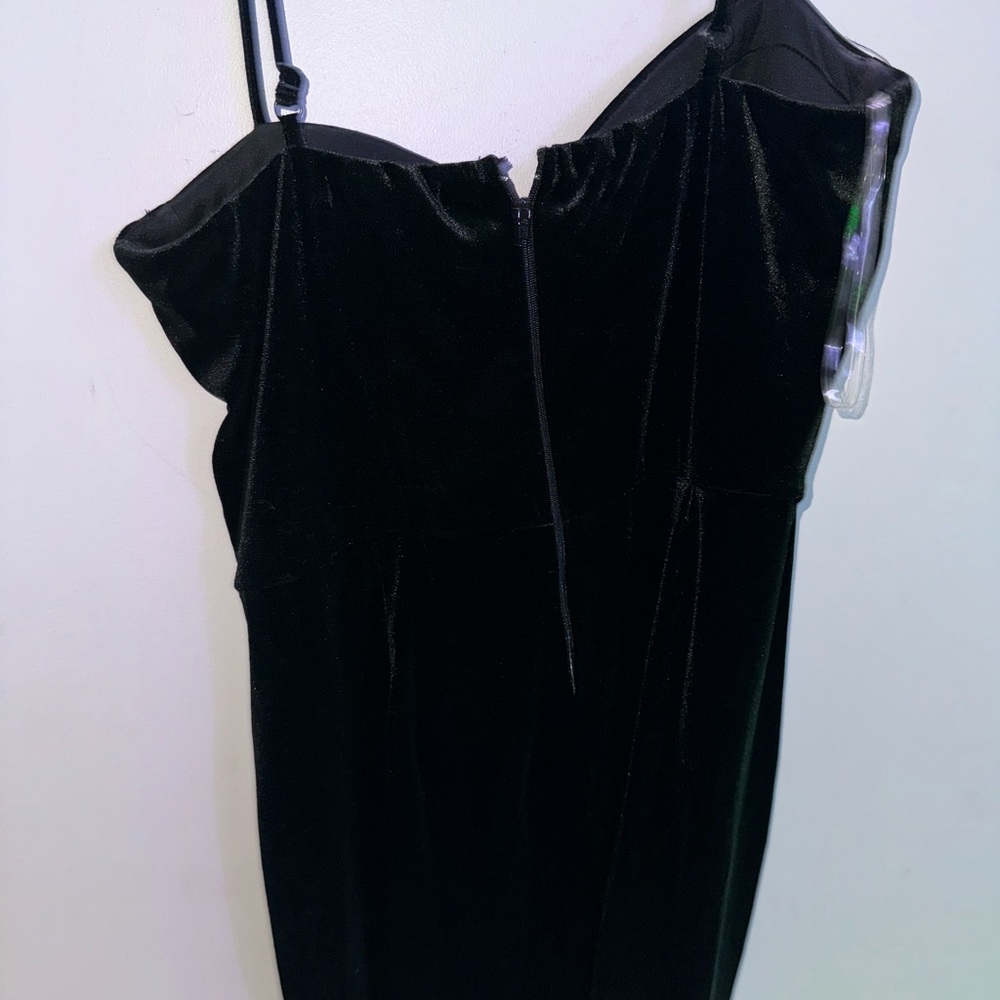 Black velvet short formal dress